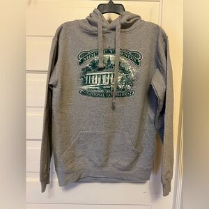 UNISEX MILL TEX MOUNT VERNON NATIONAL LANDMARK HOODIE